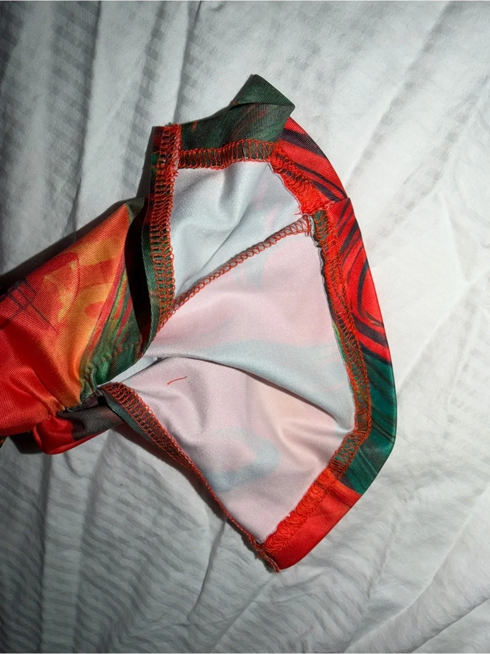 Ruched pants in Red & Green Abstract Print